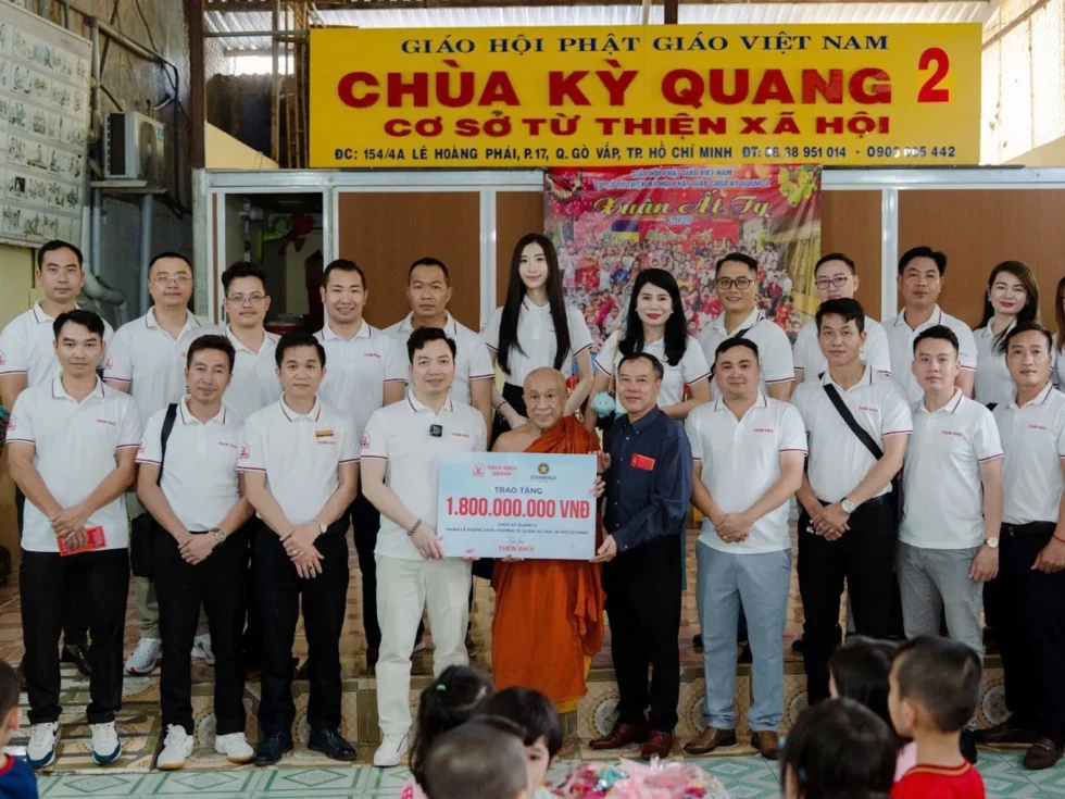 Đóng góp tích cực cho cộng đồng và xã hội