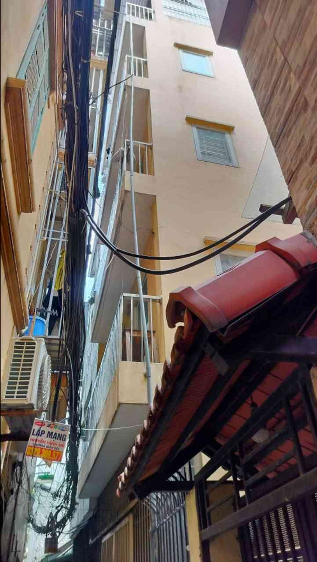 Bán nhà Trương Định - diện tích 44m2 5 tầng - Nhà đẹp hiếm có - giá 11 tỷ