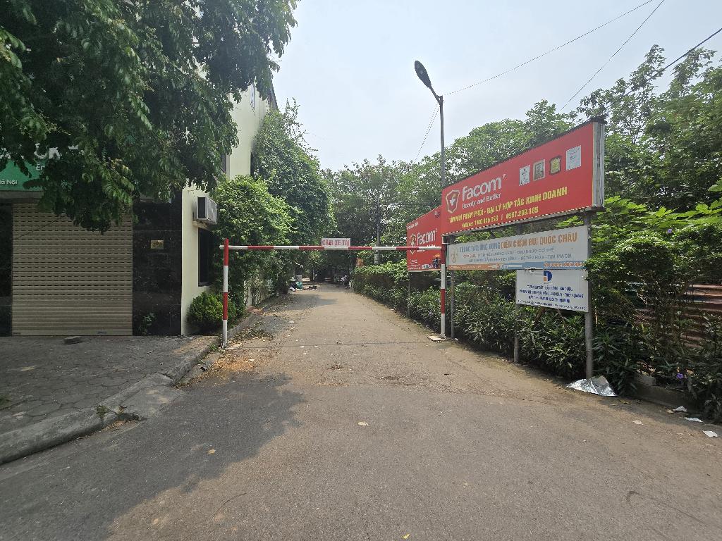 Bán nhà Thôn Cương Ngô - diện tích 150m2 1 tầng - ô tô tránh - giá 28 tỷ