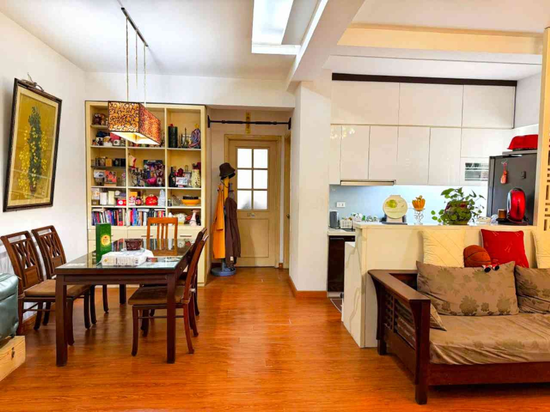 Bán nhà Hoa Lư - diện tích 95m2 1 tầng - Căn hộ chung cư mặt phố - giá 11,95 tỷ