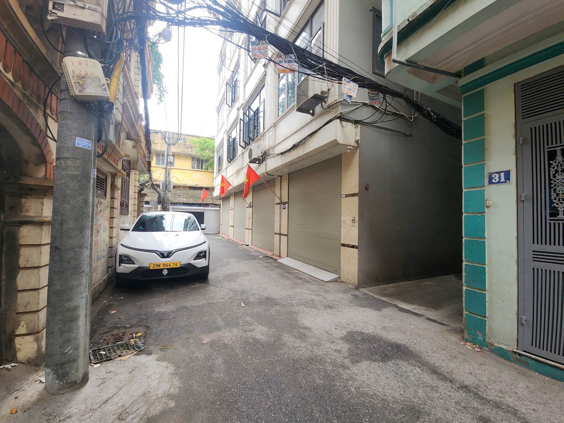 Bán nhà Giải Phóng - diện tích 43m2 1 tầng - Hiếm nhà bán - giá 11 tỷ