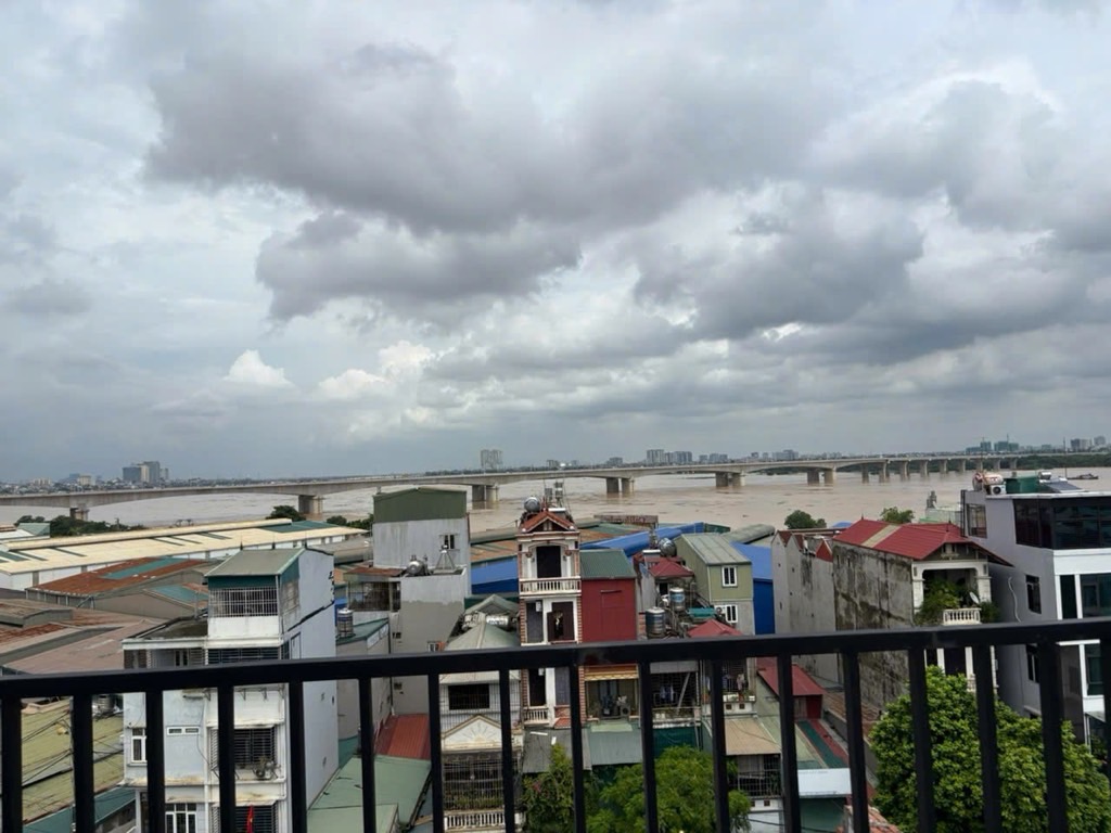 Bán nhà Nguyễn Khoái - diện tích 128.7m2 7 tầng - Mặt tiền khủng, gara, thang máy - giá 55 tỷ