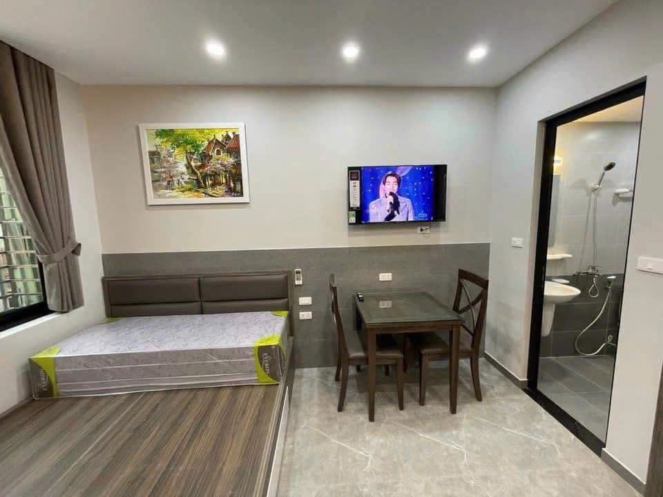 Bán nhà Nguyễn Khoái - diện tích 128.7m2 7 tầng - Mặt tiền khủng, gara, thang máy - giá 55 tỷ