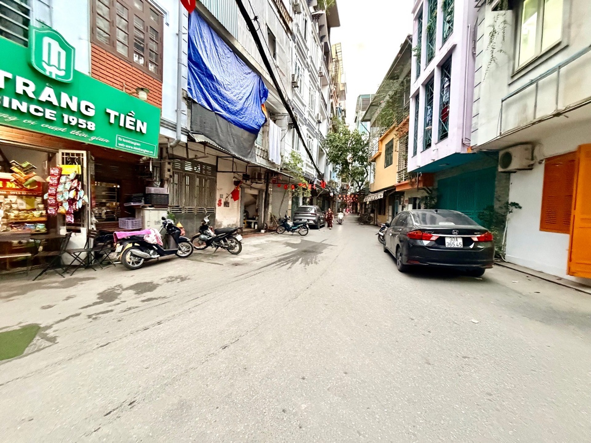 Bán nhà Đống Đa - diện tích 12m2 5 tầng - ô tô qua nhà - giá 4,8 tỷ