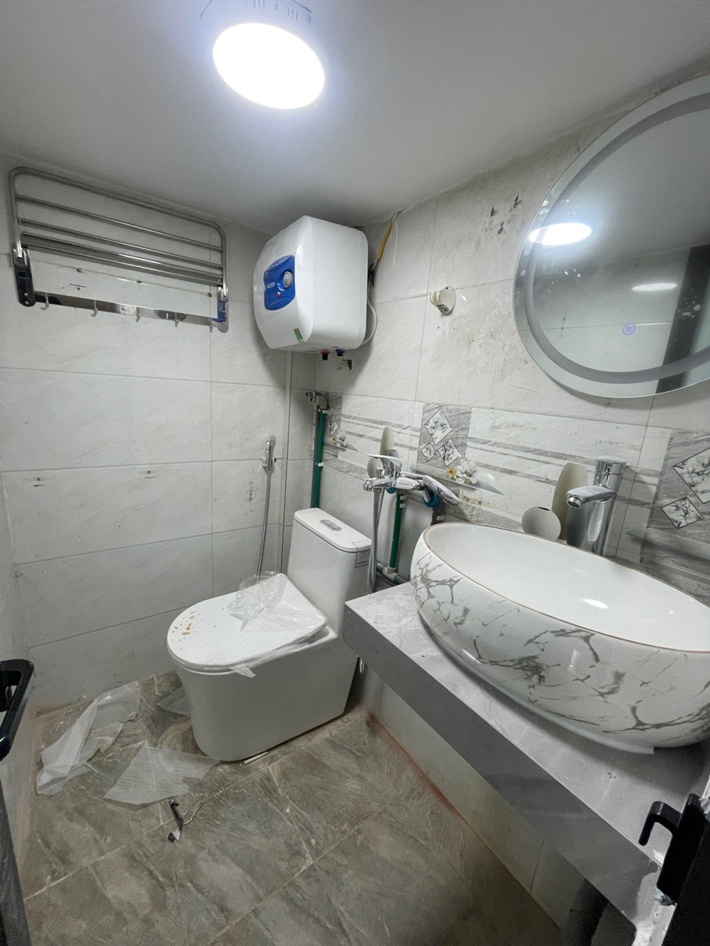 Bán nhà Hoàng Mai - diện tích 16m2 1 tầng - Nhà cấp 4 chưa sổ - giá 1,15 tỷ