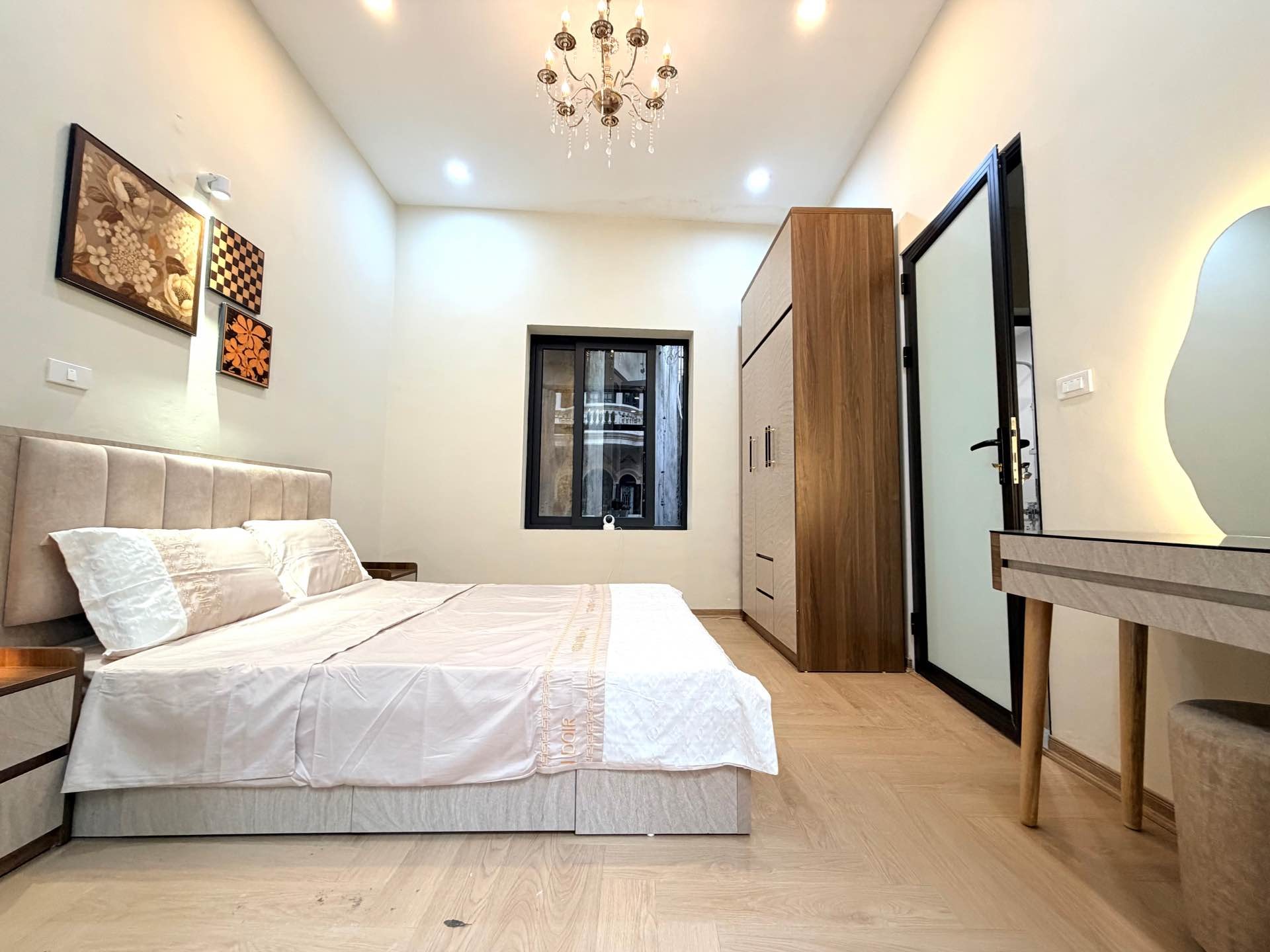 Bán nhà Lò Đúc - diện tích 26m2 4 tầng - Ô tô nhỏ vào tận nơi - giá 8,95 tỷ