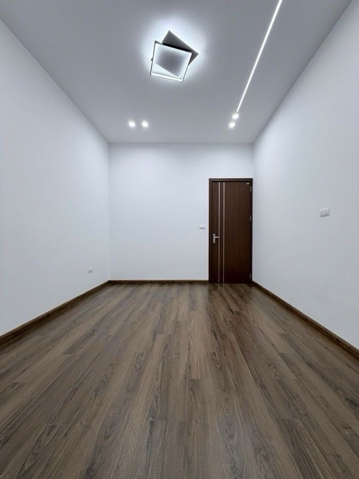 Bán nhà Kim Giang - diện tích 36m2 4 tầng - 2 mặt thoáng - giá 9,3 tỷ