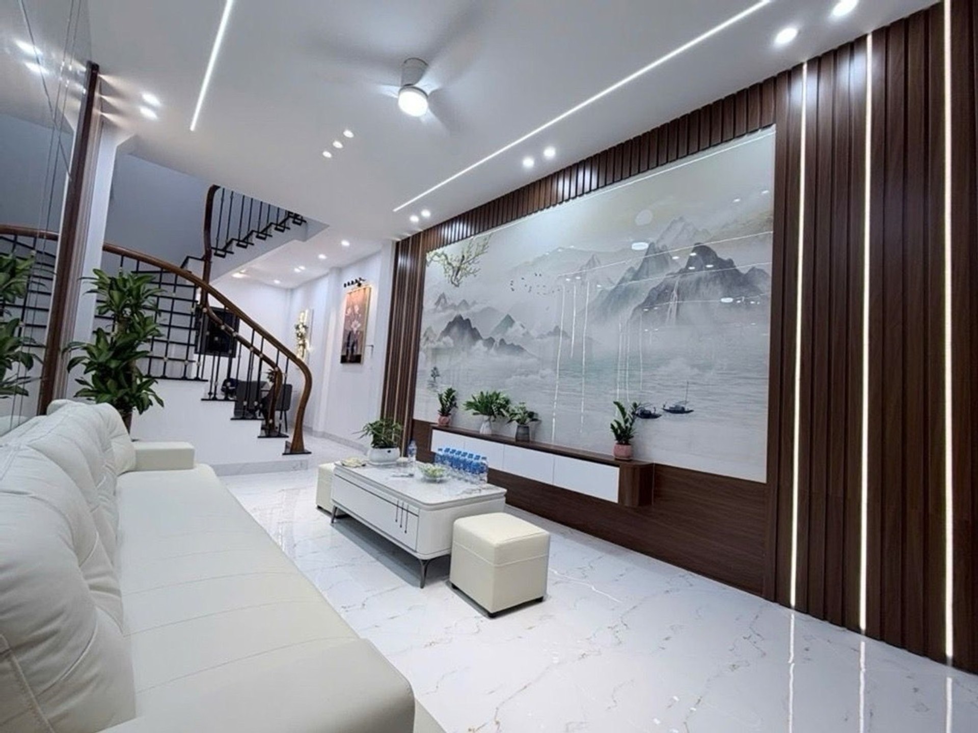 Bán nhà Kim Giang - diện tích 36m2 4 tầng - 2 mặt thoáng - giá 9,3 tỷ