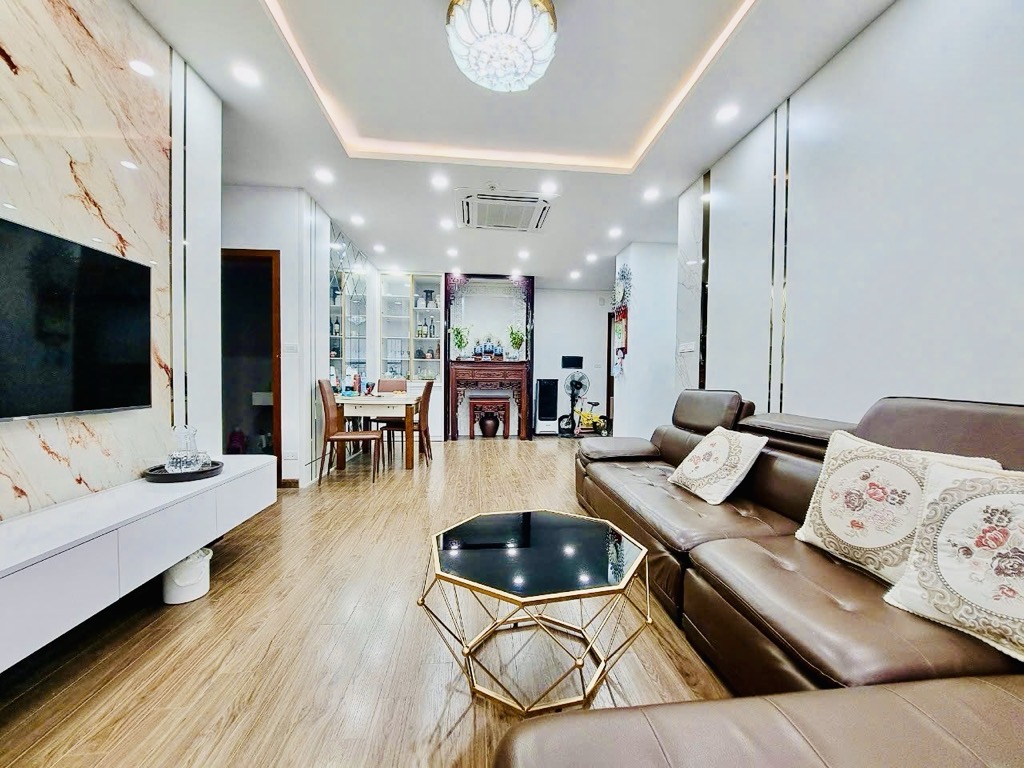 Bán nhà Đại Từ - diện tích 107m2 1 tầng - Lô góc - giá 11,25 tỷ