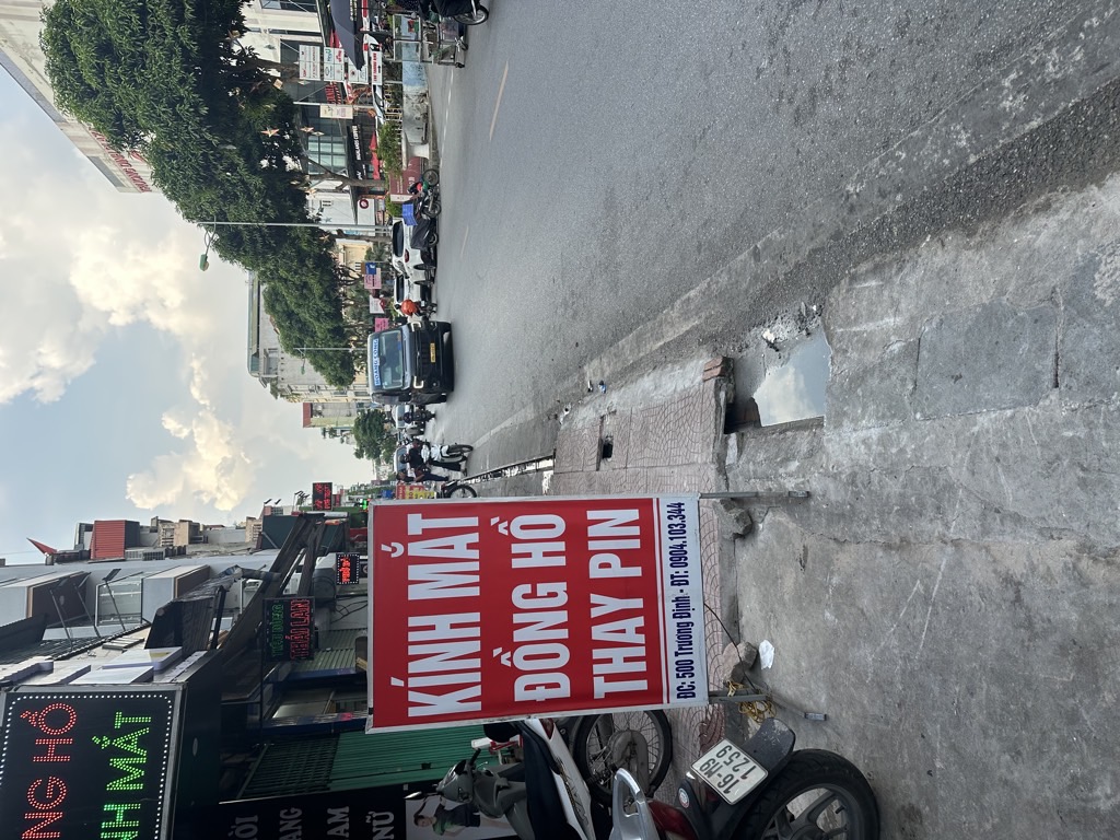 Bán nhà Trương Định - diện tích 91m2 3 tầng - Mặt phố - giá 25 tỷ