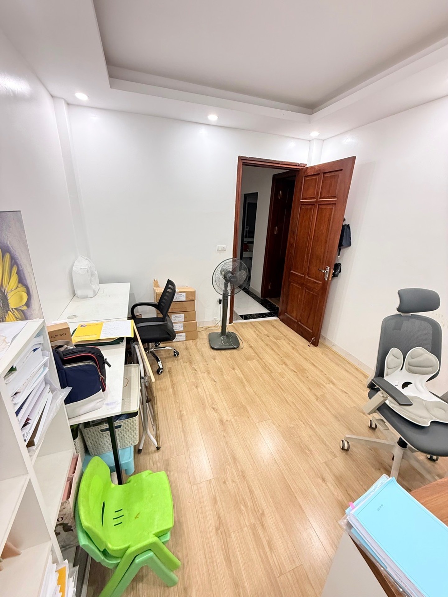 Bán nhà Ngọc Hồi - diện tích 35m2 4 tầng - Mặt tiền rộng cực thoáng sáng - giá 7,8 tỷ