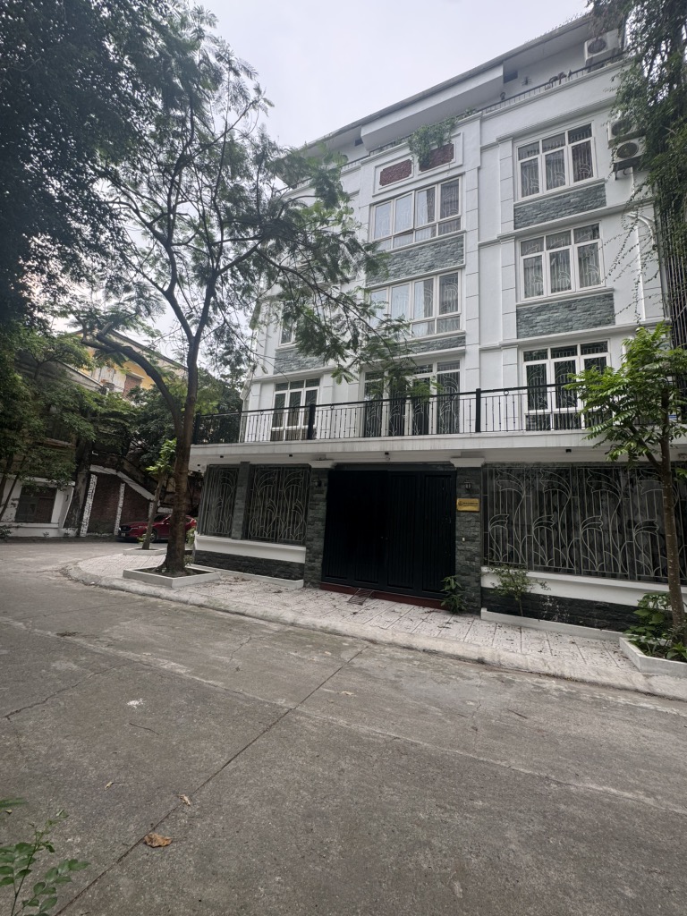 Bán nhà Tam Trinh - diện tích 154.4m2 6 tầng - Lô góc 2 mặt thoáng - giá 67 tỷ