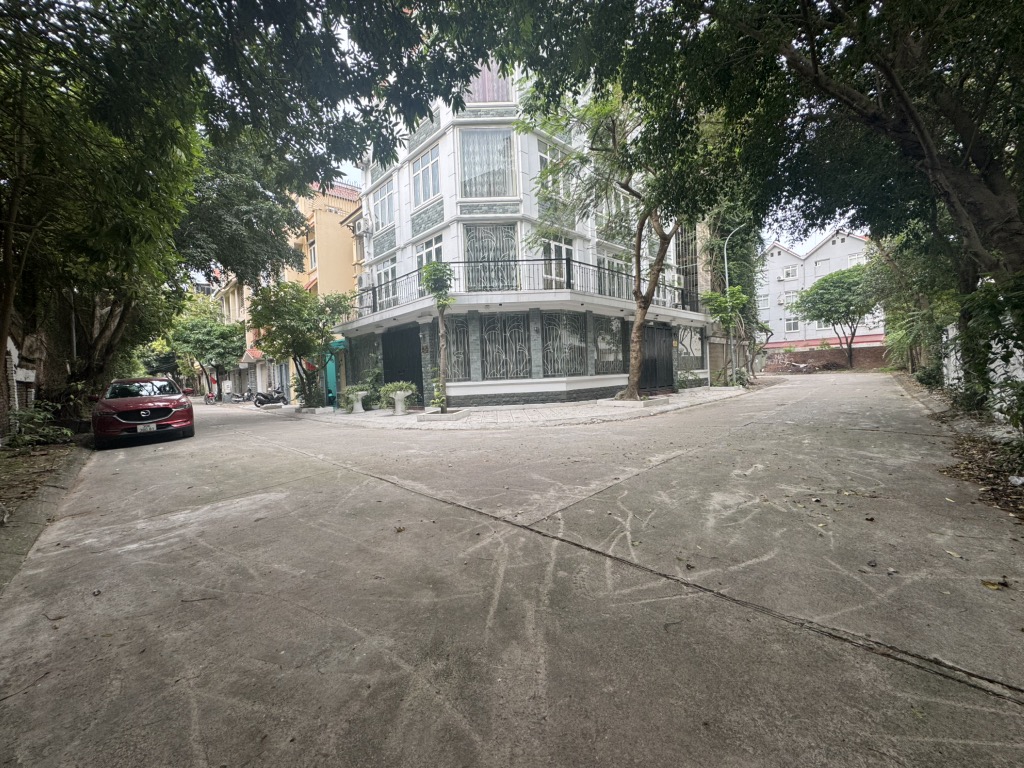 Bán nhà Tam Trinh - diện tích 154.4m2 6 tầng - Lô góc 2 mặt thoáng - giá 67 tỷ