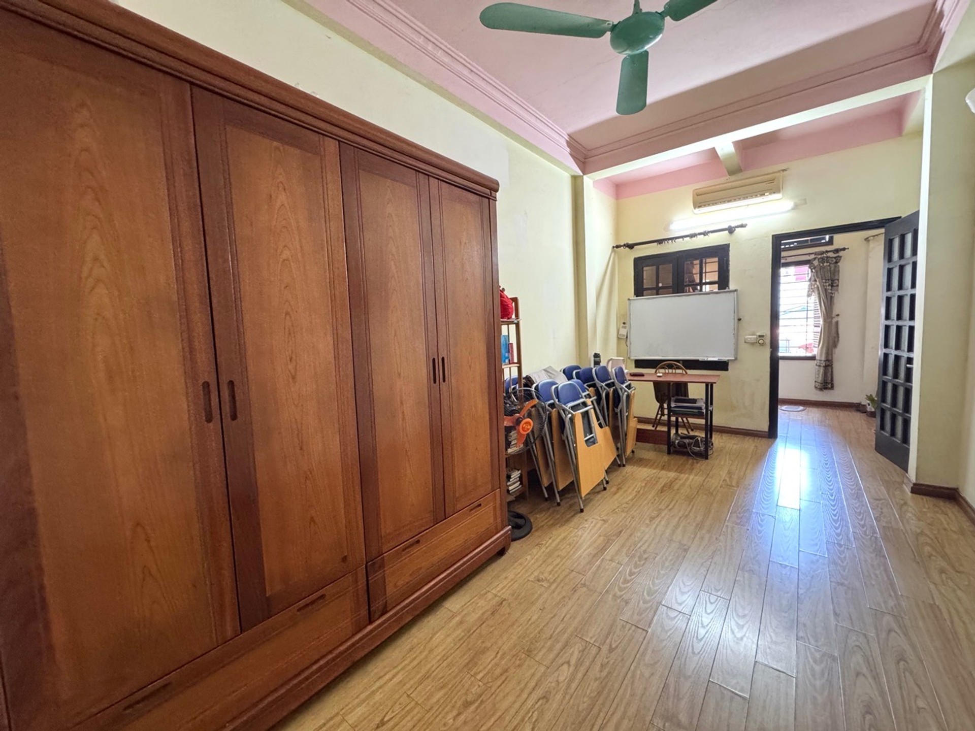 Bán nhà Dương Văn Bé - diện tích 40m2 4 tầng - Nhà đẹp - giá 9,1 tỷ