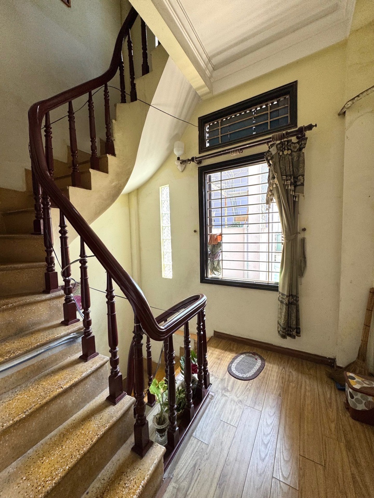 Bán nhà Dương Văn Bé - diện tích 40m2 4 tầng - Nhà đẹp - giá 9,1 tỷ