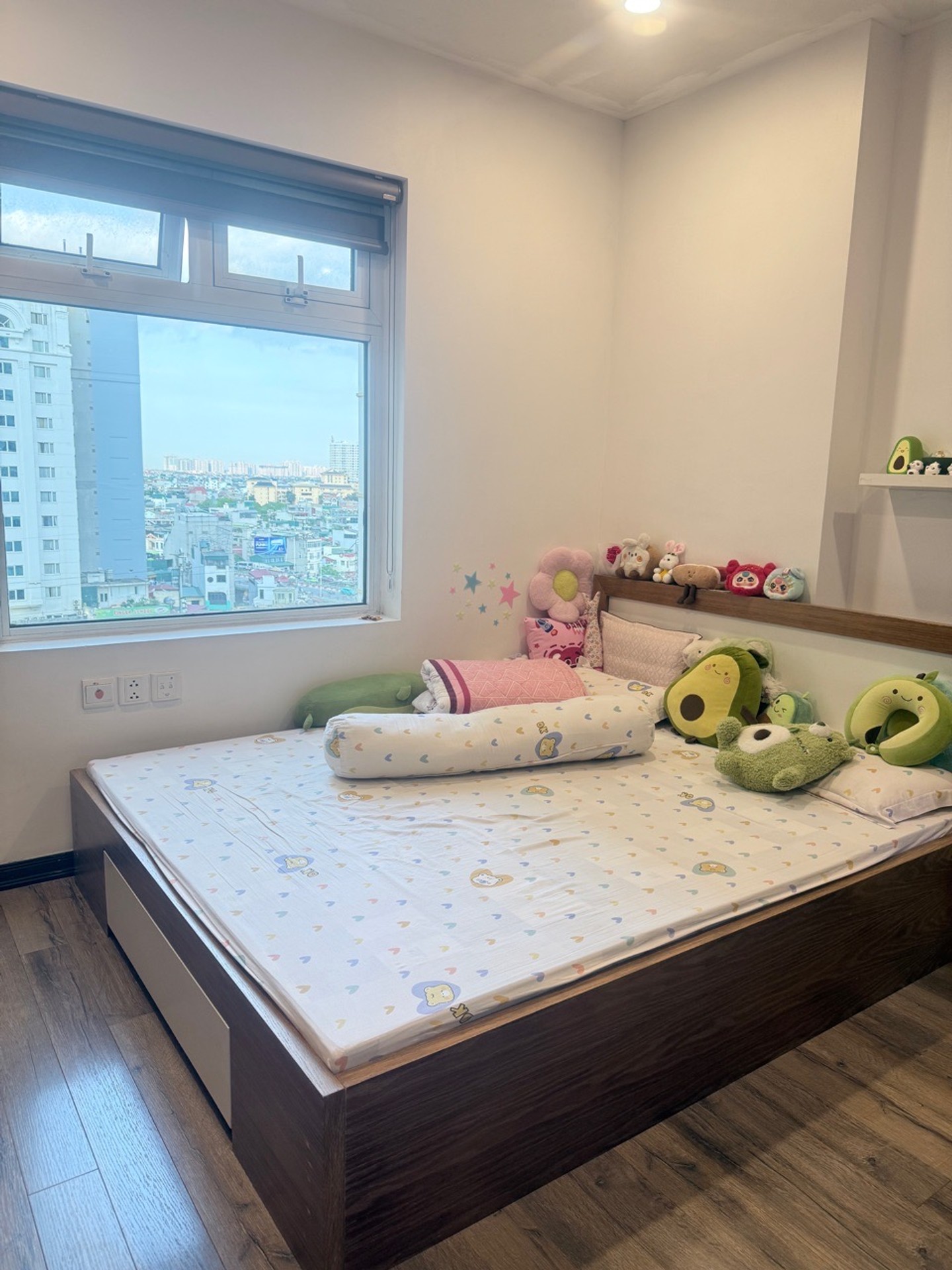 Bán nhà Hòa Bình Green City - diện tích 70m2 10 tầng - Nhà lô góc, tiện ích ngập tràn - giá 5,7 tỷ