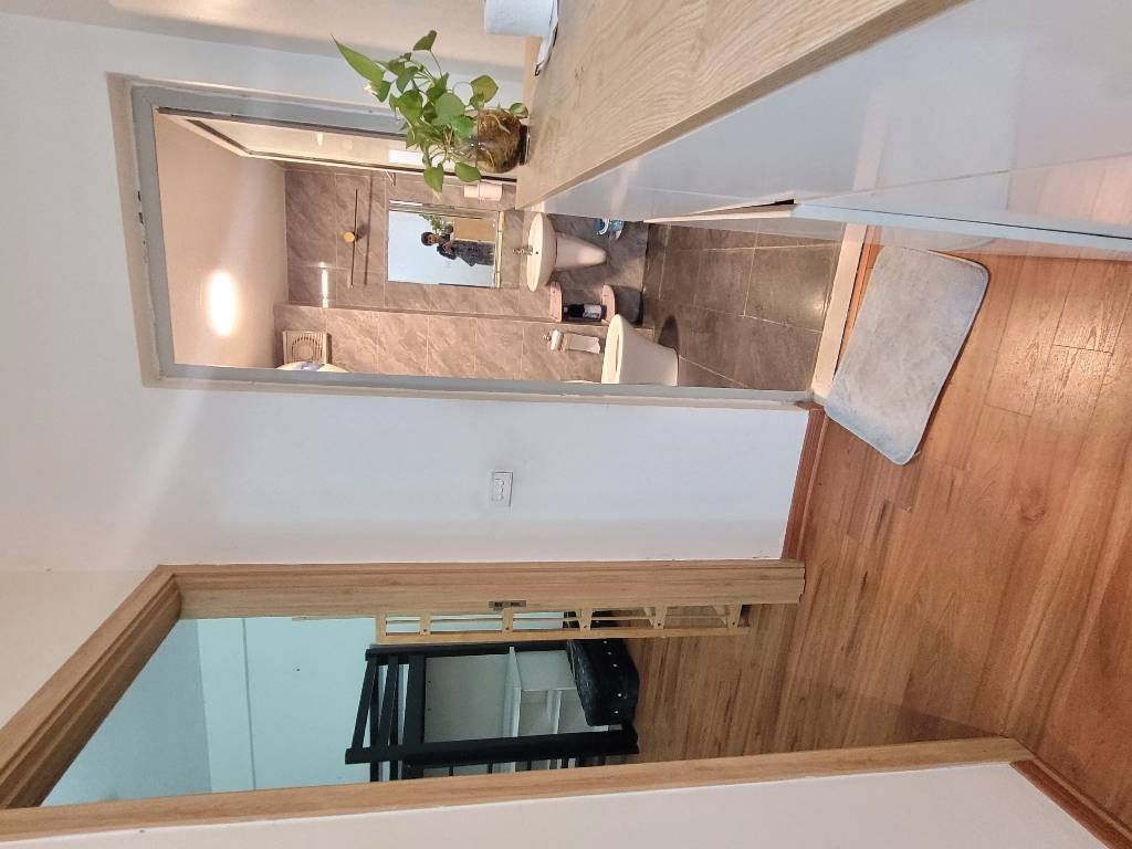 Bán nhà Nguyễn Đức Cảnh - diện tích 70m2 21 tầng - Căn hộ đẹp, giá 5,2 tỷ
