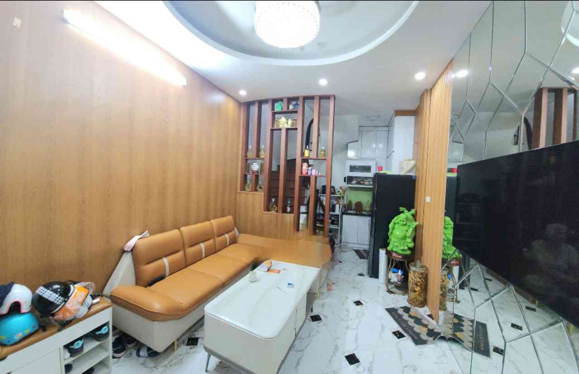 Bán nhà Nguyễn Chính - diện tích 26m2 5 tầng - Nhà đẹp khói bàn - giá 6,5 tỷ