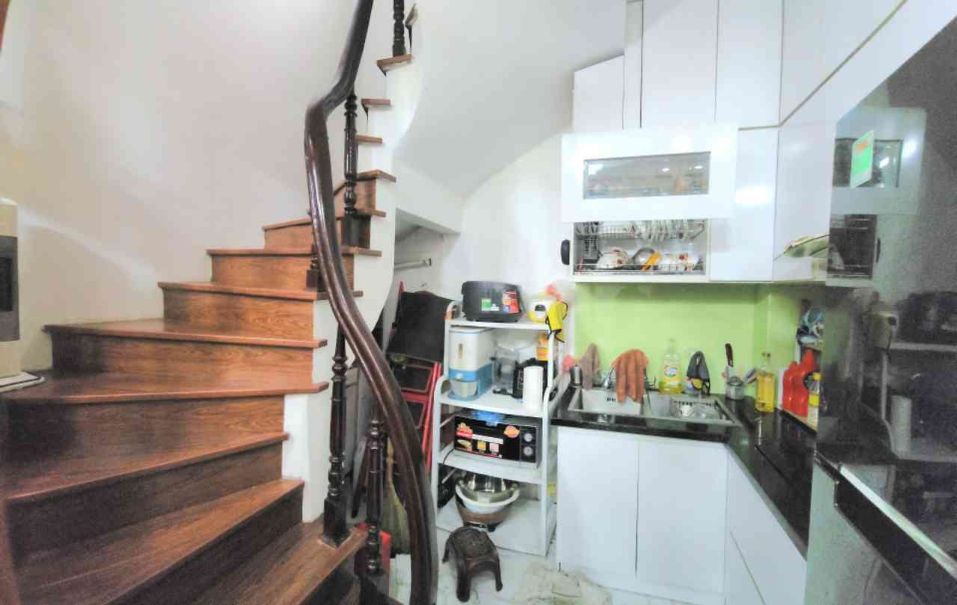 Bán nhà Nguyễn Chính - diện tích 26m2 5 tầng - Nhà đẹp khói bàn - giá 6,5 tỷ