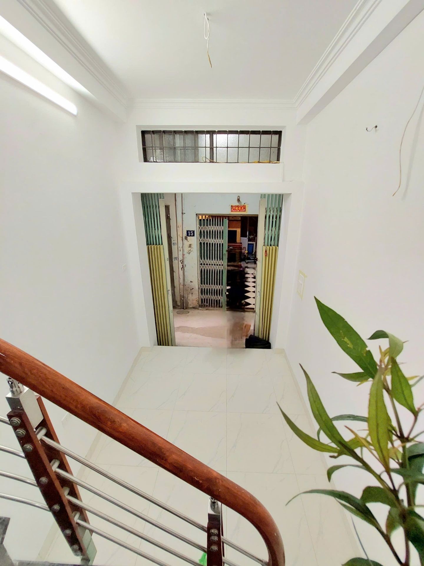 Bán nhà Bùi Ngọc Dương - diện tích 12m2 5 tầng - gần ô tô - giá 3,9 tỷ