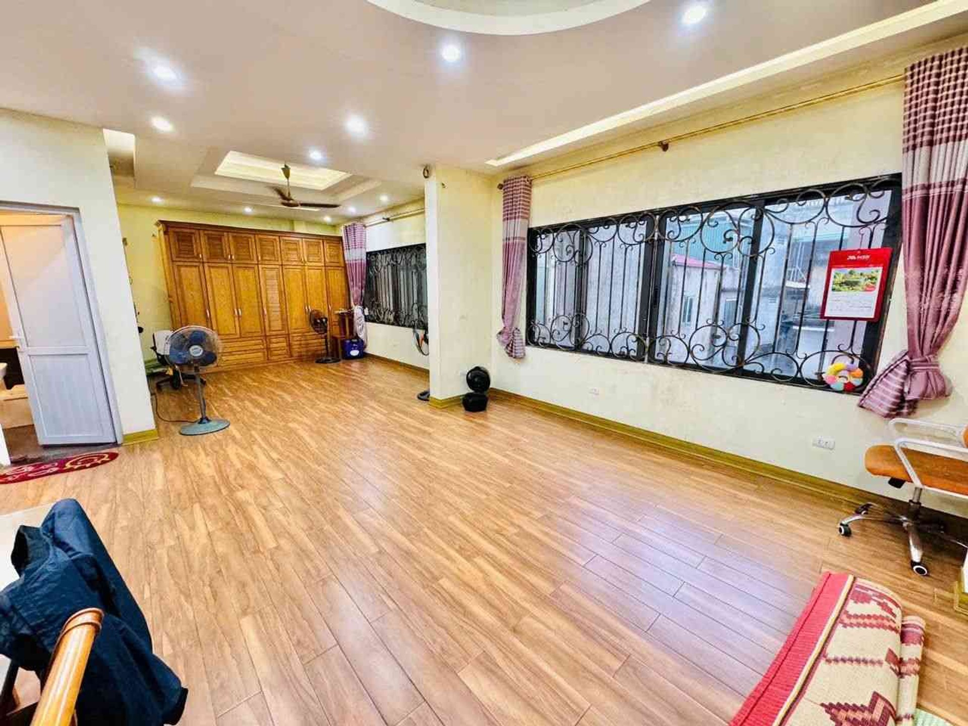 Bán nhà Minh Khai - diện tích 80m2 5 tầng - Nhà khung cột chắc chắn - giá 24 tỷ