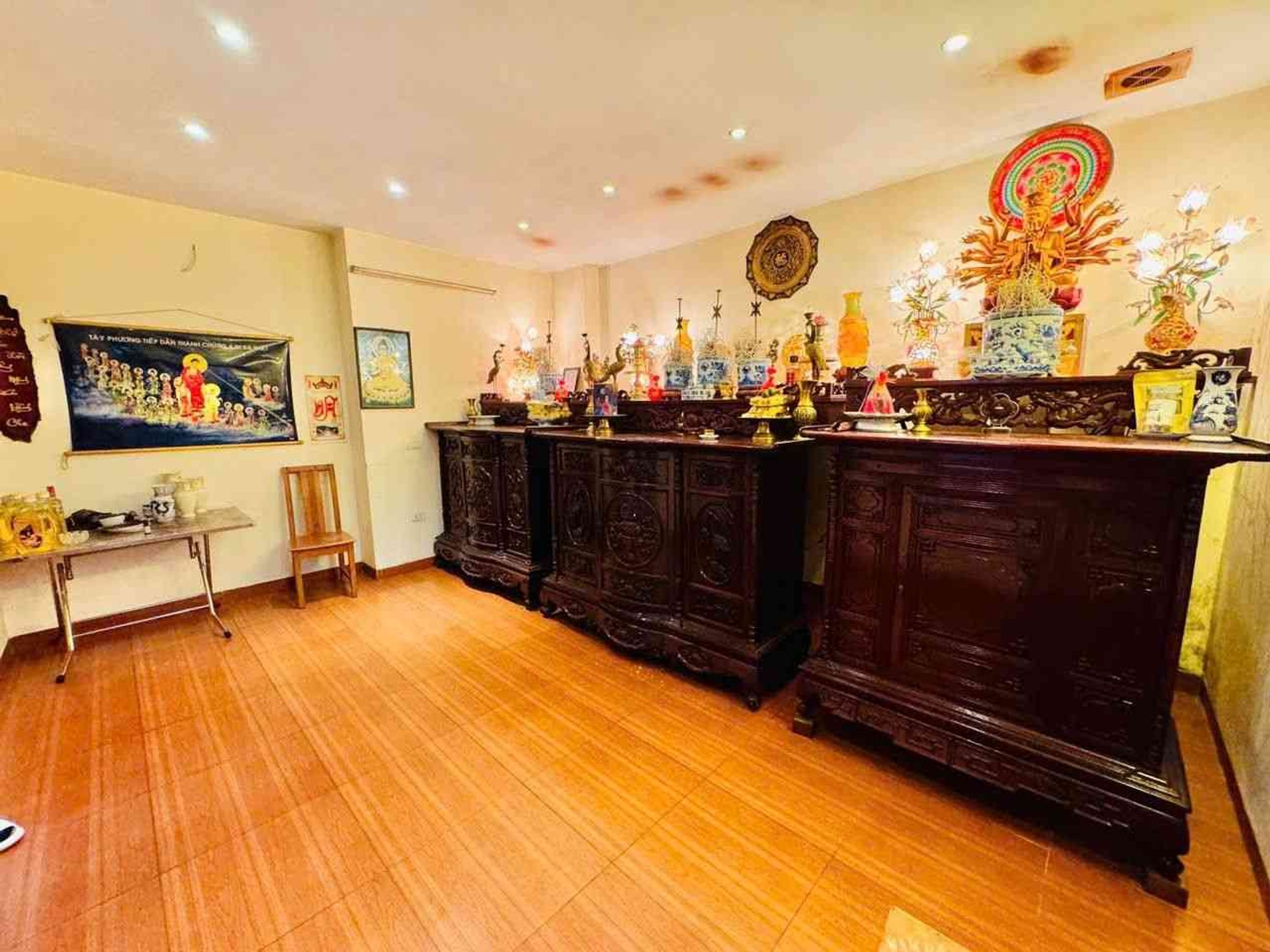 Bán nhà Minh Khai - diện tích 80m2 5 tầng - Nhà khung cột chắc chắn - giá 24 tỷ
