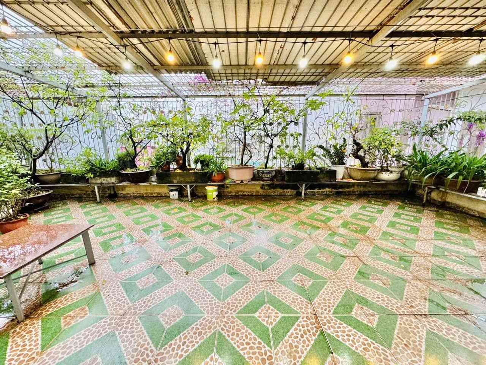 Bán nhà Minh Khai - diện tích 80m2 5 tầng - Nhà khung cột chắc chắn - giá 24 tỷ