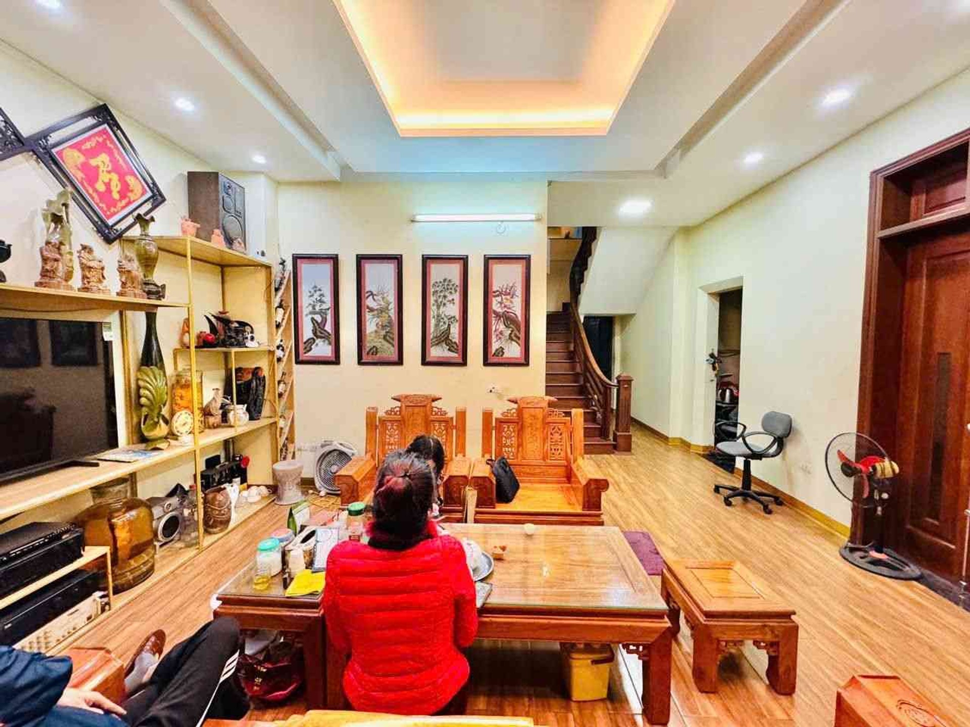 Bán nhà Minh Khai - diện tích 80m2 5 tầng - Nhà khung cột chắc chắn - giá 24 tỷ