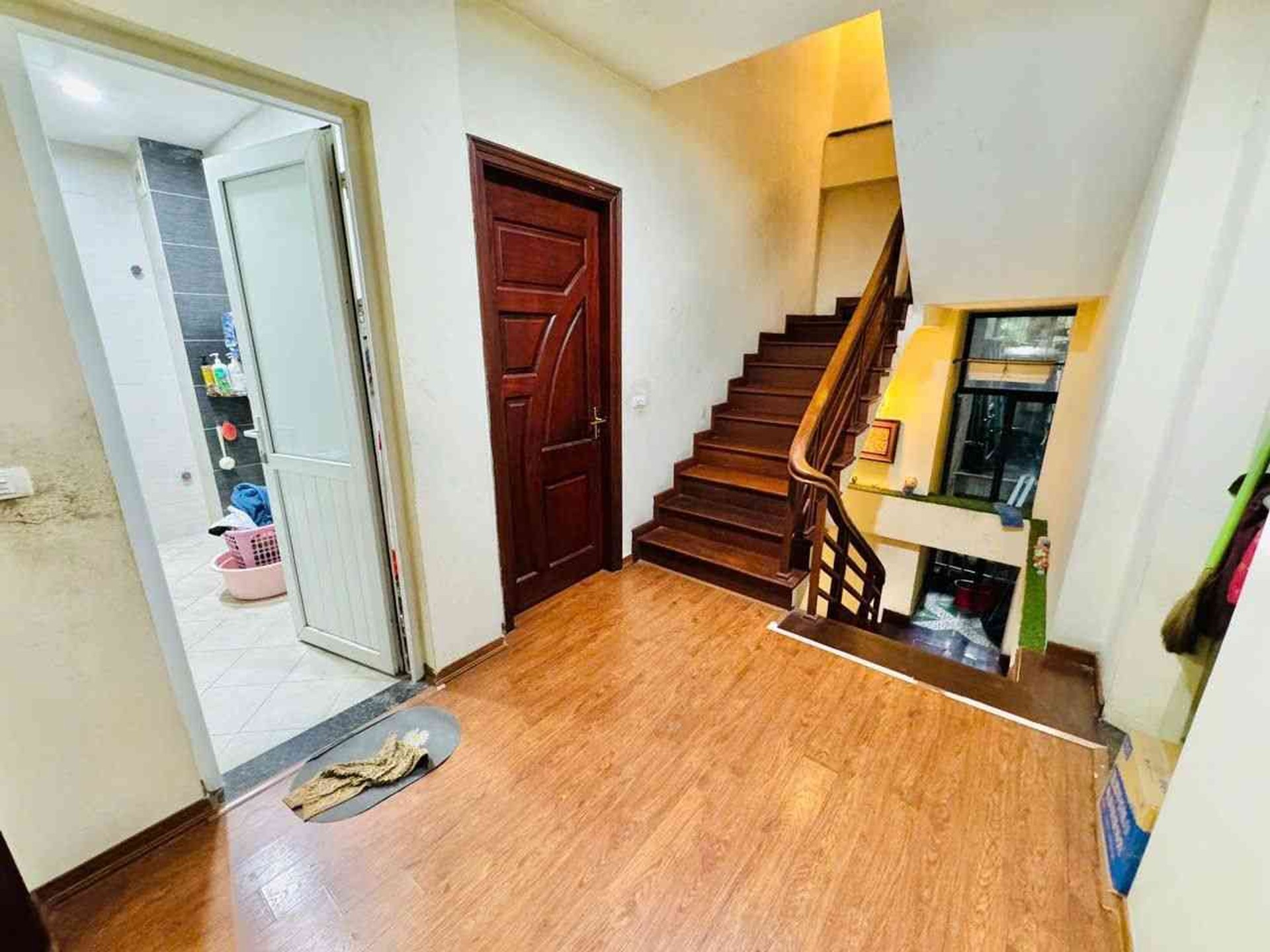 Bán nhà Minh Khai - diện tích 80m2 5 tầng - Nhà khung cột chắc chắn - giá 24 tỷ