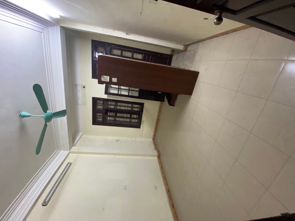 Bán nhà Đầm Trấu - diện tích 54m2 5 tầng - ô tô tránh - giá 25 tỷ