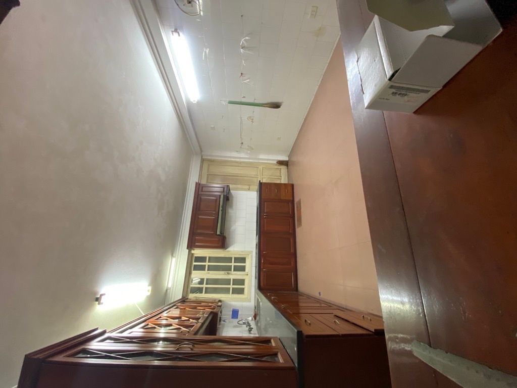 Bán nhà Đầm Trấu - diện tích 54m2 5 tầng - ô tô tránh - giá 25 tỷ