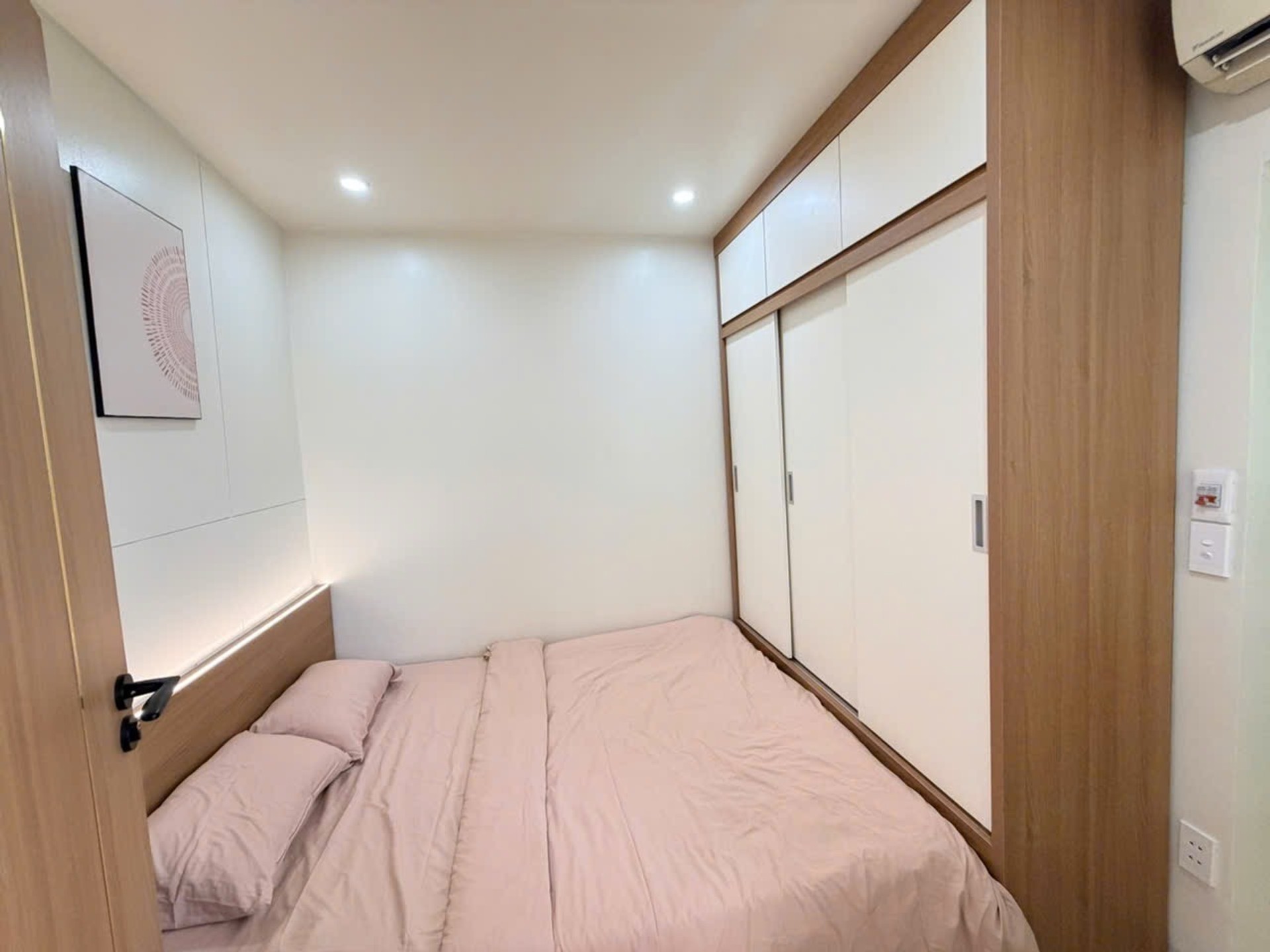 Bán nhà Vũ Tông Phan - diện tích 55m2 9 tầng - Nhà đẹp hiếm có - giá 2,6 tỷ