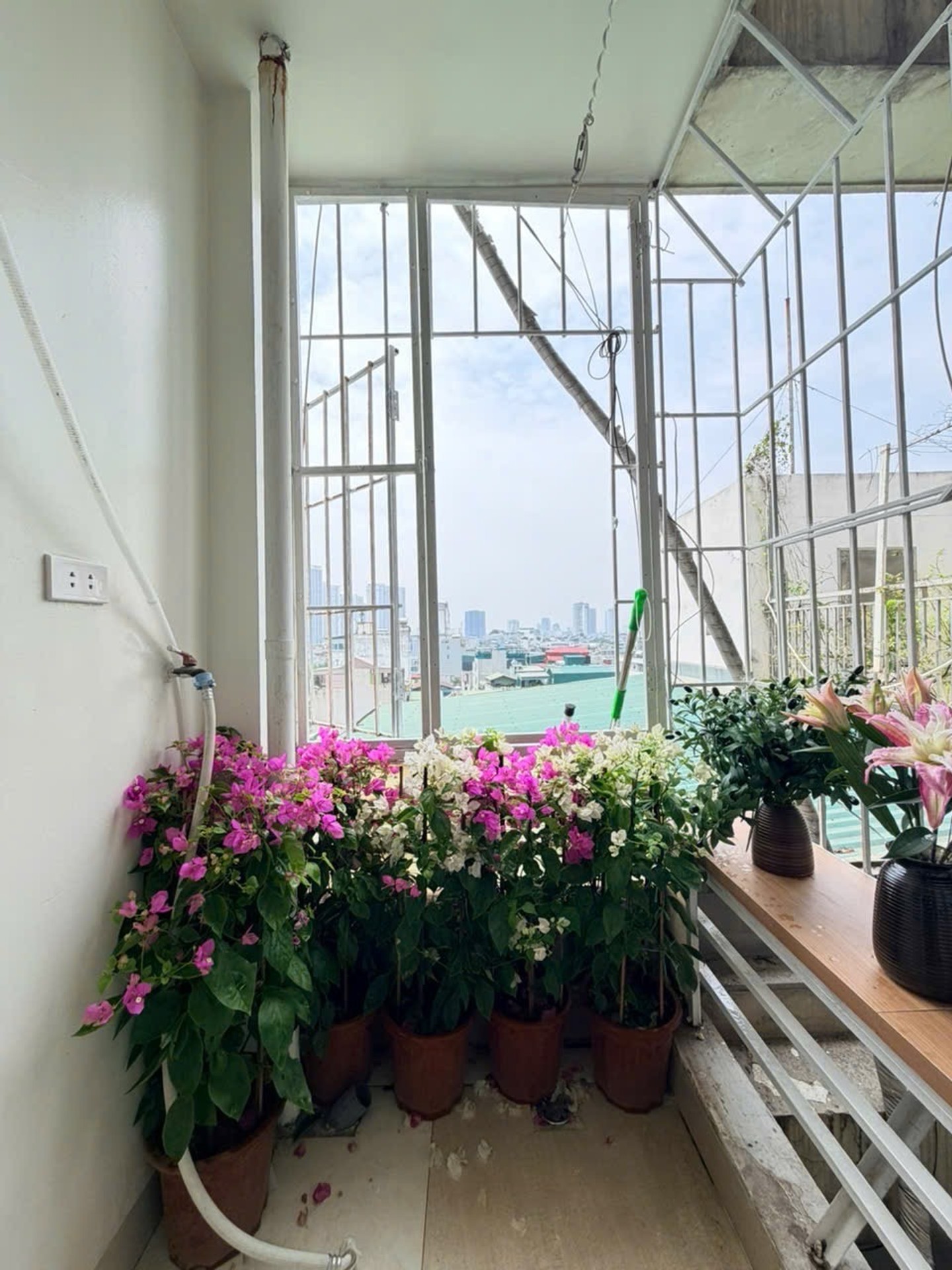 Bán nhà Vũ Tông Phan - diện tích 55m2 9 tầng - Nhà đẹp hiếm có - giá 2,6 tỷ