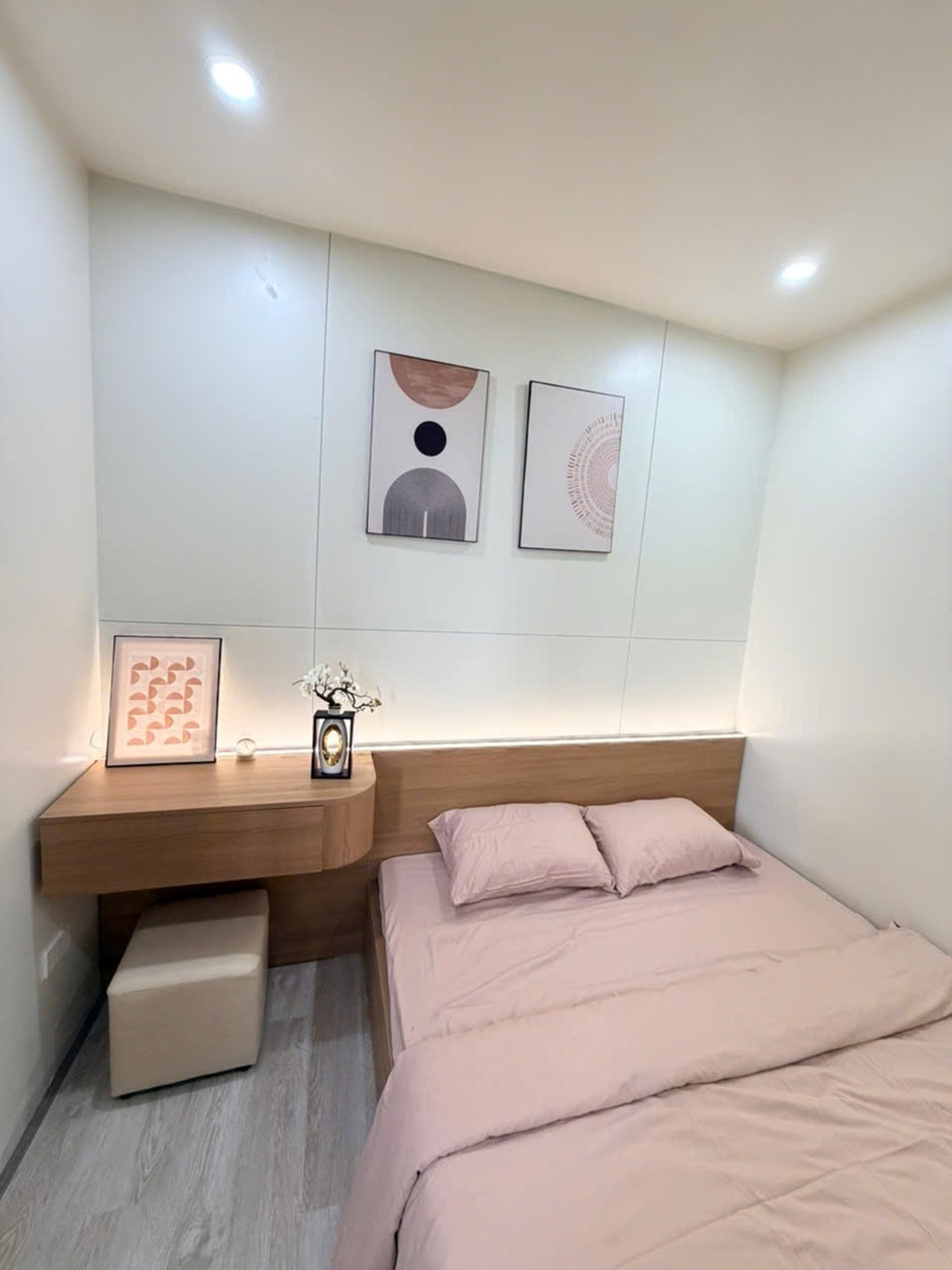 Bán nhà Vũ Tông Phan - diện tích 55m2 9 tầng - Nhà đẹp hiếm có - giá 2,6 tỷ