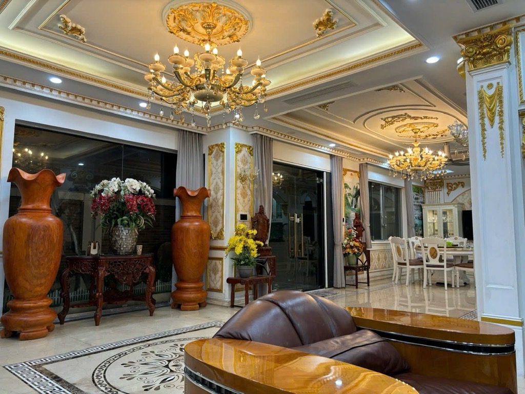 Bán nhà 3.3 Gamuda - diện tích 318m2 3 tầng - Biệt thự đẹp đẳng cấp - giá 99,5 tỷ