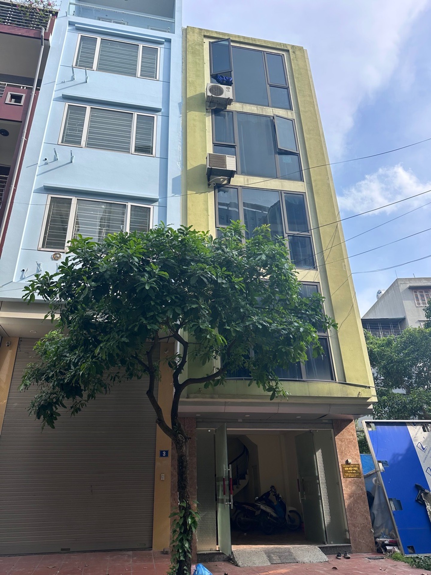 Bán nhà Hưng Thịnh - diện tích 80m2 5 tầng - Nhà đẹp hiếm có - giá 20 tỷ