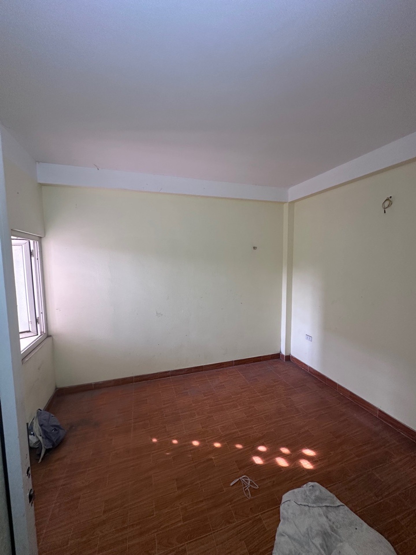 Bán nhà Hưng Thịnh - diện tích 80m2 5 tầng - Nhà đẹp hiếm có - giá 20 tỷ