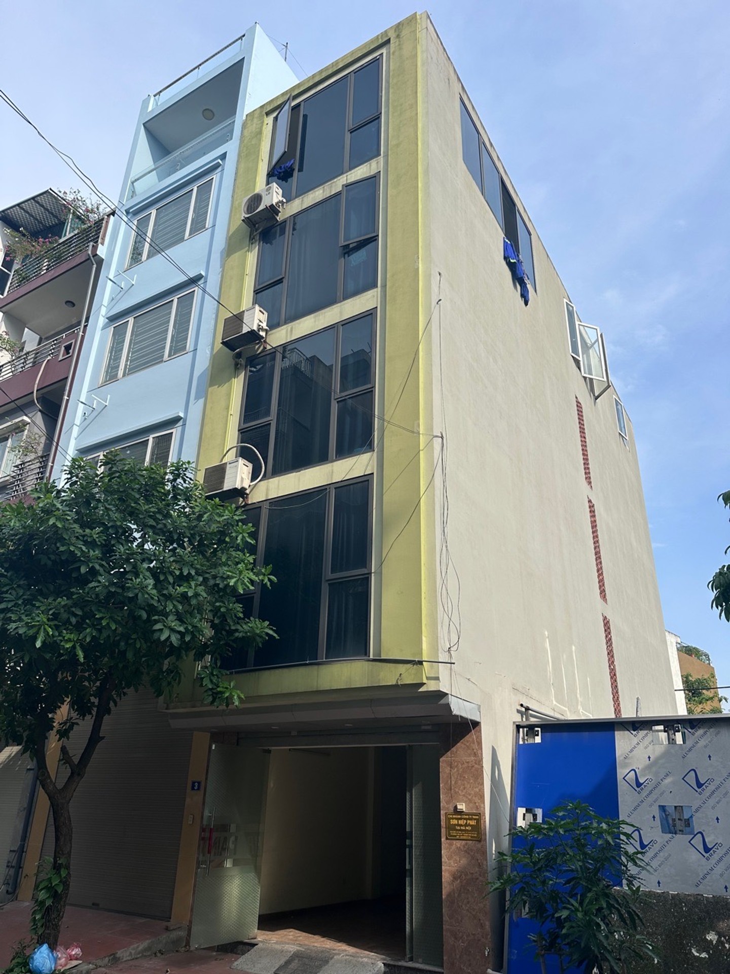 Bán nhà Hưng Thịnh - diện tích 80m2 5 tầng - Nhà đẹp hiếm có - giá 20 tỷ