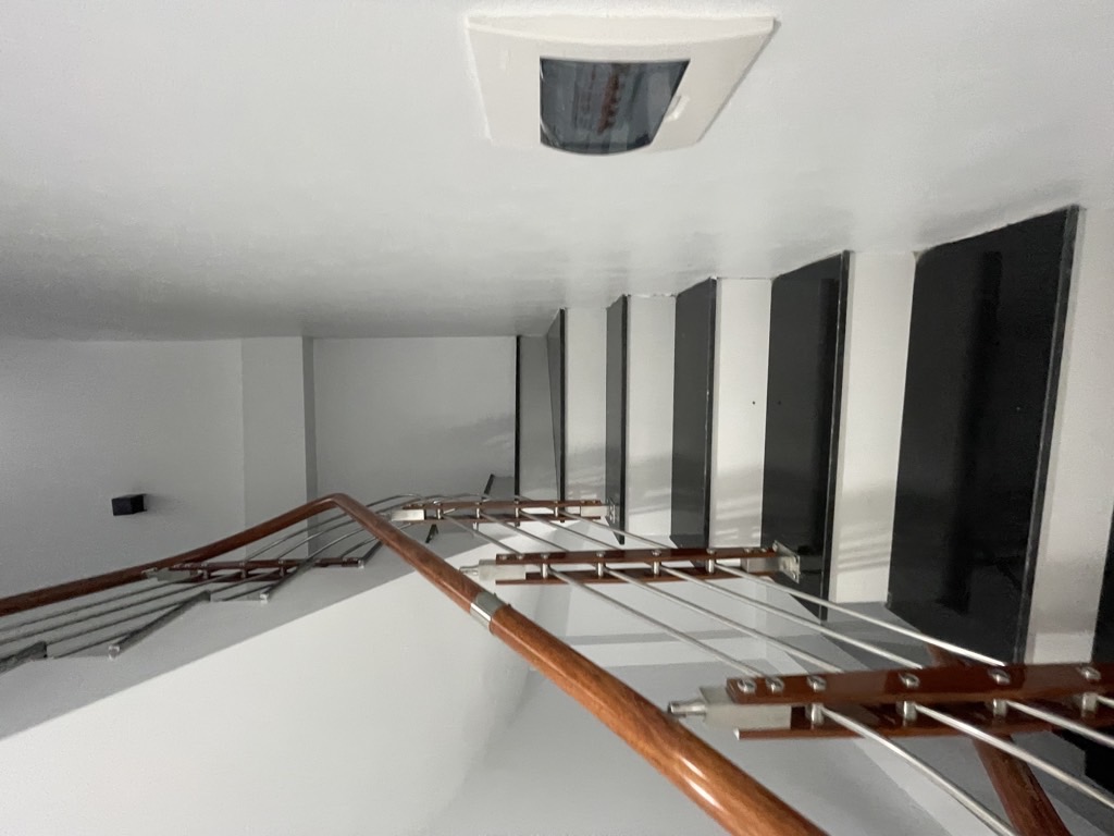 Bán nhà Định Công Thượng - diện tích 46m2 4 tầng - Lô góc 2 thoáng - giá 8,35 tỷ
