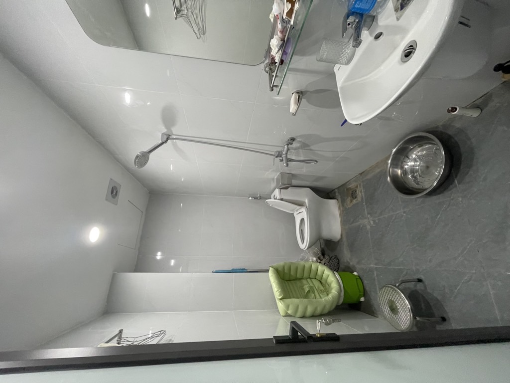 Bán nhà Định Công Thượng - diện tích 46m2 4 tầng - Lô góc 2 thoáng - giá 8,35 tỷ