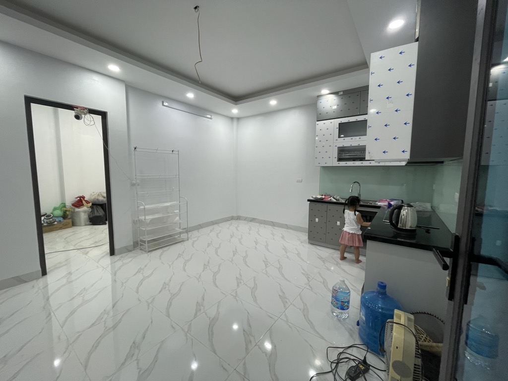 Bán nhà Định Công Thượng - diện tích 46m2 4 tầng - Lô góc 2 thoáng - giá 8,35 tỷ