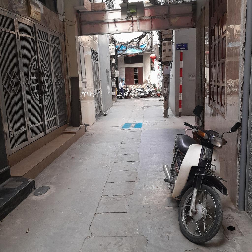 Bán nhà 71 - diện tích 71m2 5 tầng - Nhà trung tâm Hai Bà Trưng - giá 16,3 tỷ