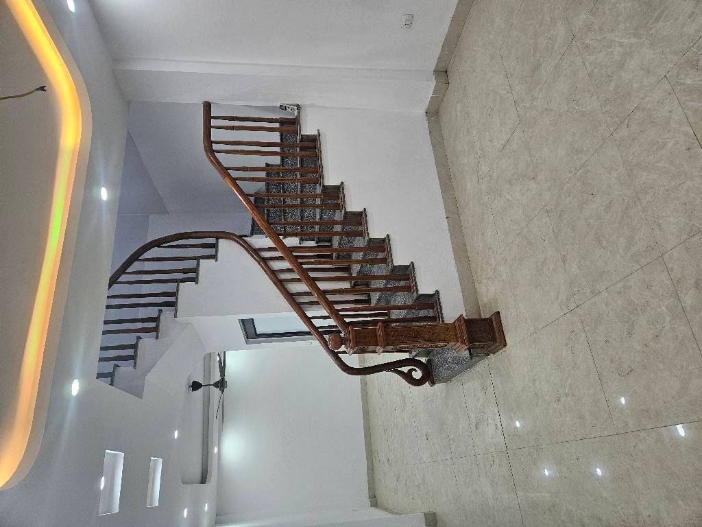 Bán nhà Định Công Hạ - diện tích 40m2 2 tầng - Nhà riêng xây mới - giá 2,25 tỷ