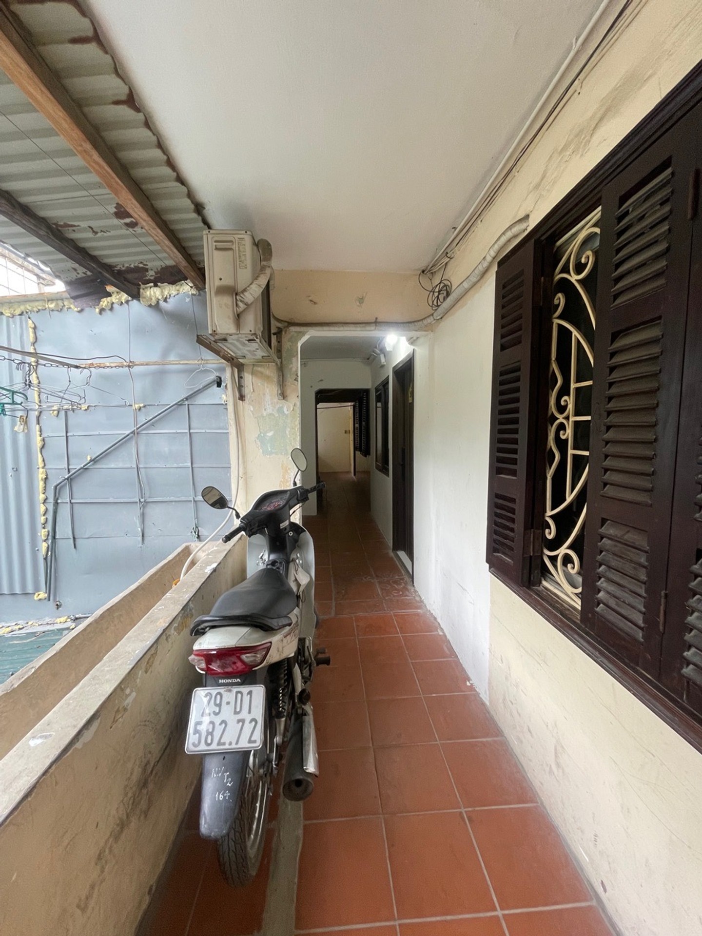 Bán nhà Phố 8/3 - diện tích 25m2 1 tầng - ô tô đỗ cửa - giá 3,6 tỷ