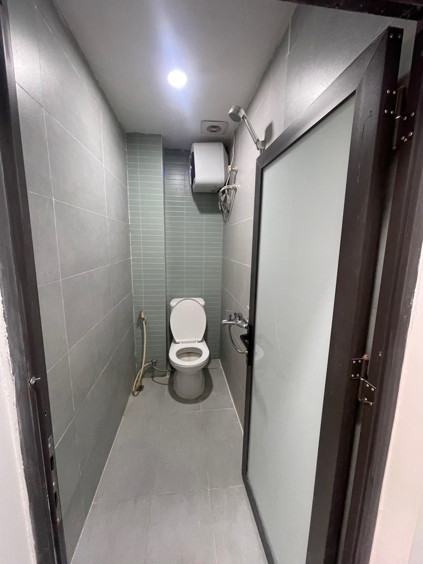 Bán nhà Phố 8/3 - diện tích 25m2 1 tầng - ô tô đỗ cửa - giá 3,6 tỷ