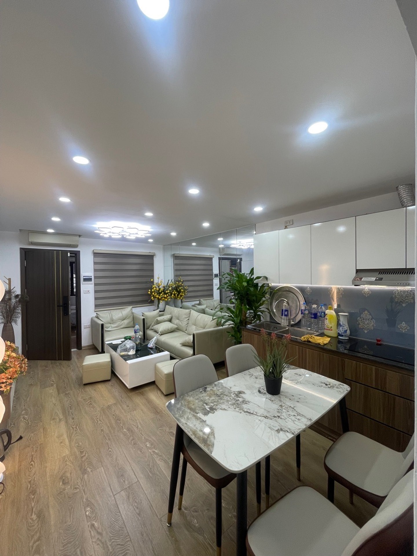 Bán nhà Phố 8/3 - diện tích 25m2 1 tầng - ô tô đỗ cửa - giá 3,6 tỷ