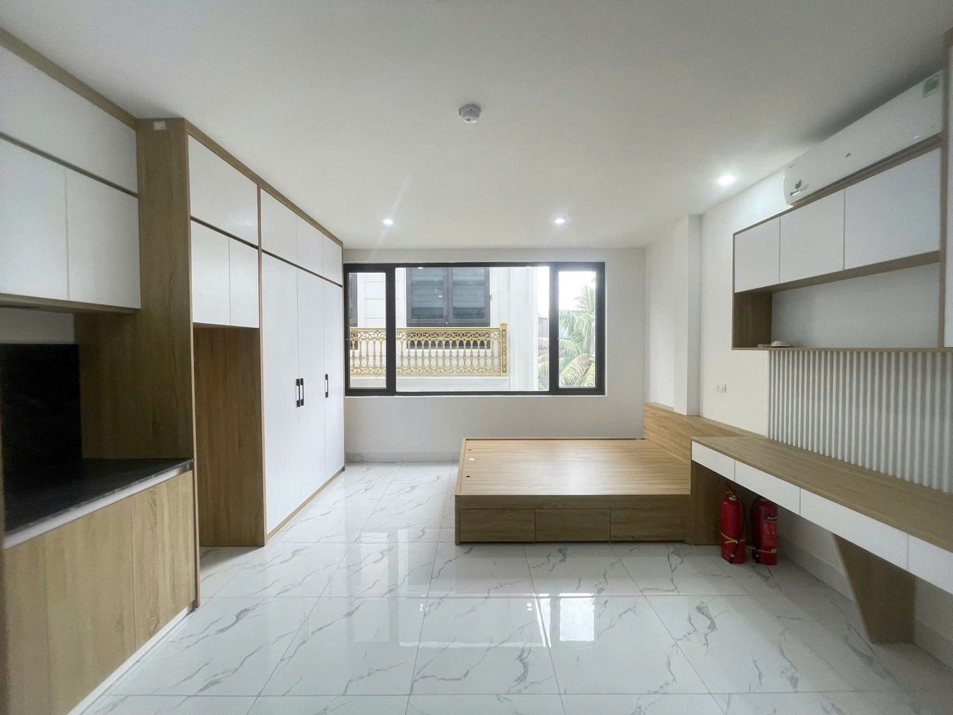 Bán nhà Hai Bà Trưng - diện tích 56m2 6 tầng - Thang máy - giá 14,9 tỷ