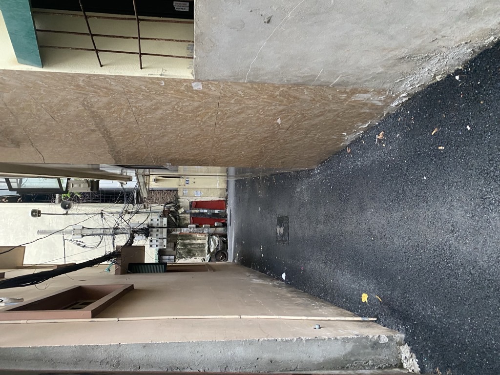 Bán nhà Nguyễn Ngọc Vũ - diện tích 350m2 3 tầng - Biệt thự gần phố - giá 88 tỷ