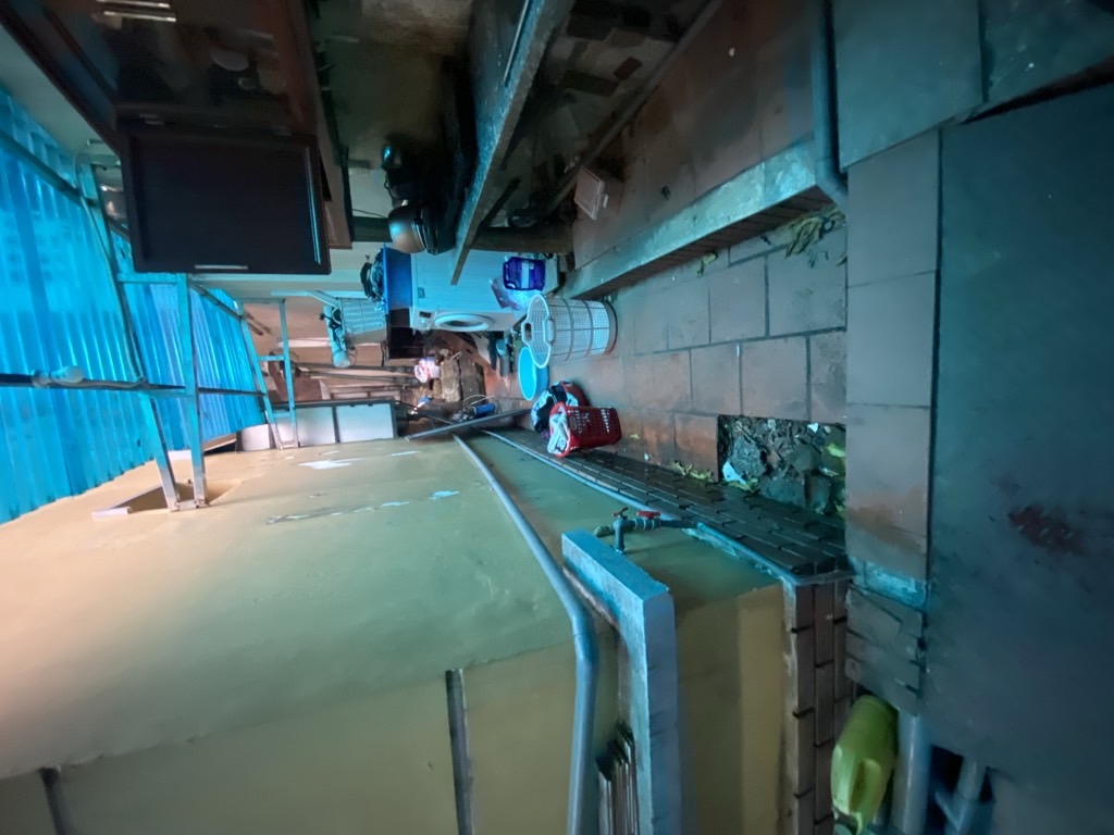 Bán nhà Nguyễn Ngọc Vũ - diện tích 350m2 3 tầng - Biệt thự gần phố - giá 88 tỷ