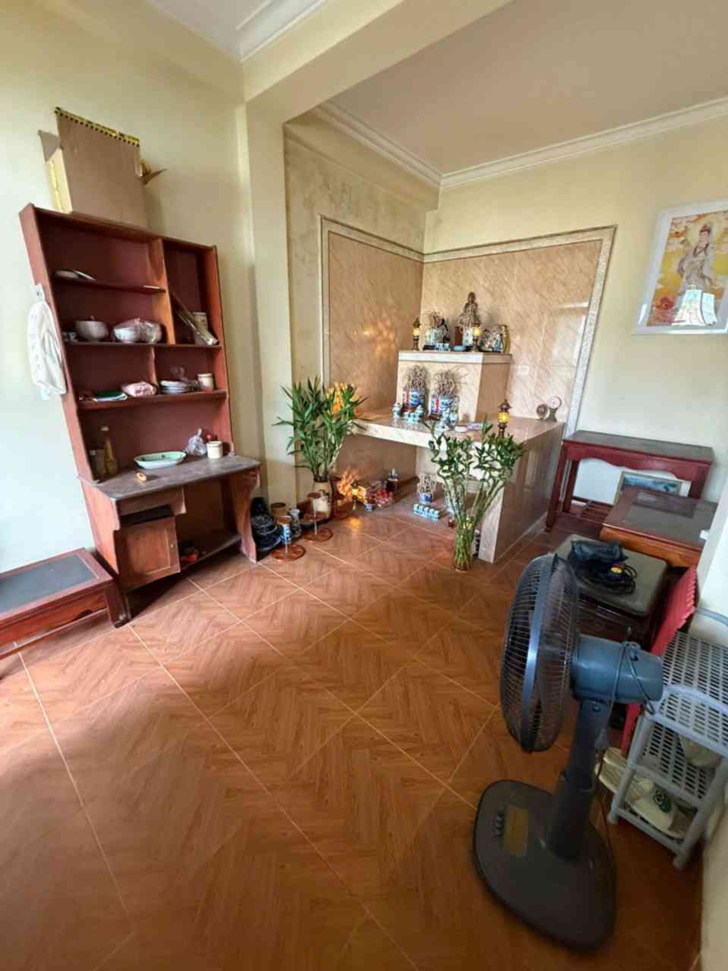 Bán nhà Hai Bà Trưng - diện tích 32m2 4 tầng - Mặt ngõ thông, vị trí trung tâm - giá 8,6 tỷ